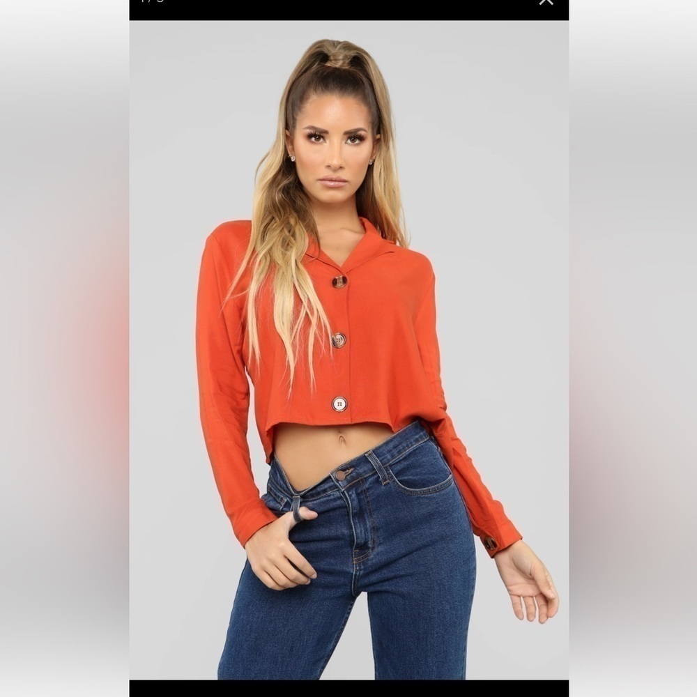 Final Price*FASHION Nova (Rust)Stormi Button Shirt. Size S